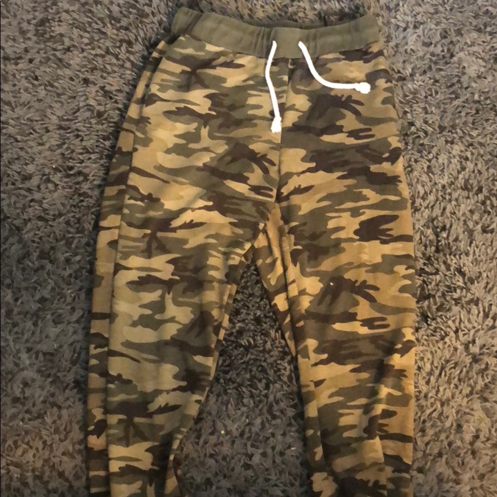Target size small camo joggers